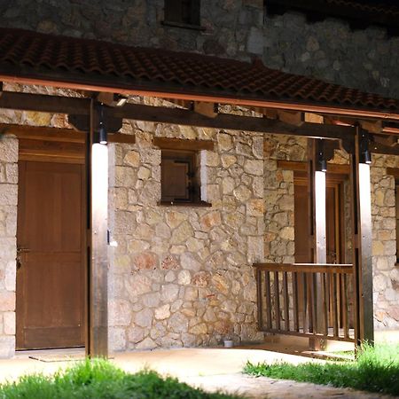 Mont Valley Boutique Chalets Arachova Bagian luar foto