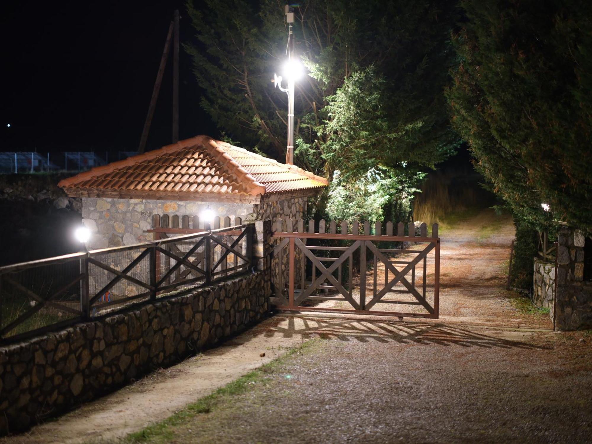 Mont Valley Boutique Chalets Arachova Bagian luar foto
