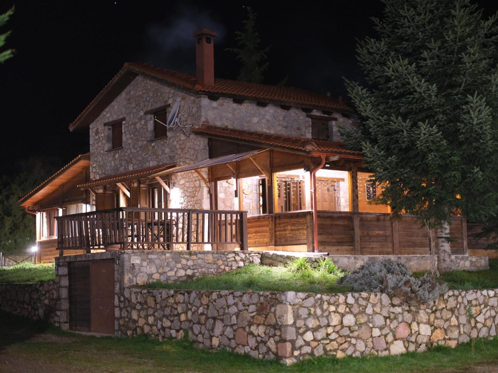 Mont Valley Boutique Chalets Arachova Bagian luar foto