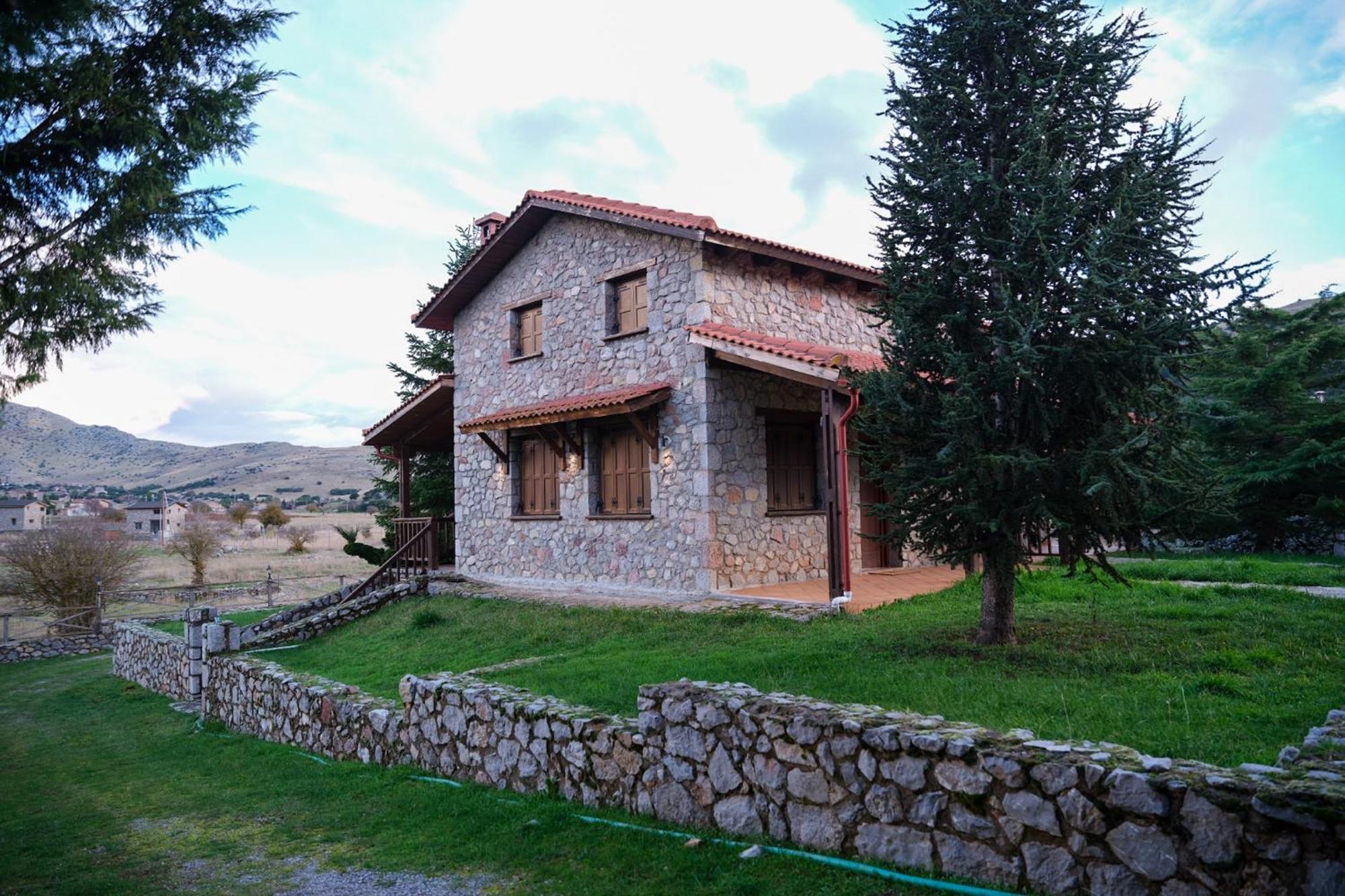 Mont Valley Boutique Chalets Arachova Bagian luar foto