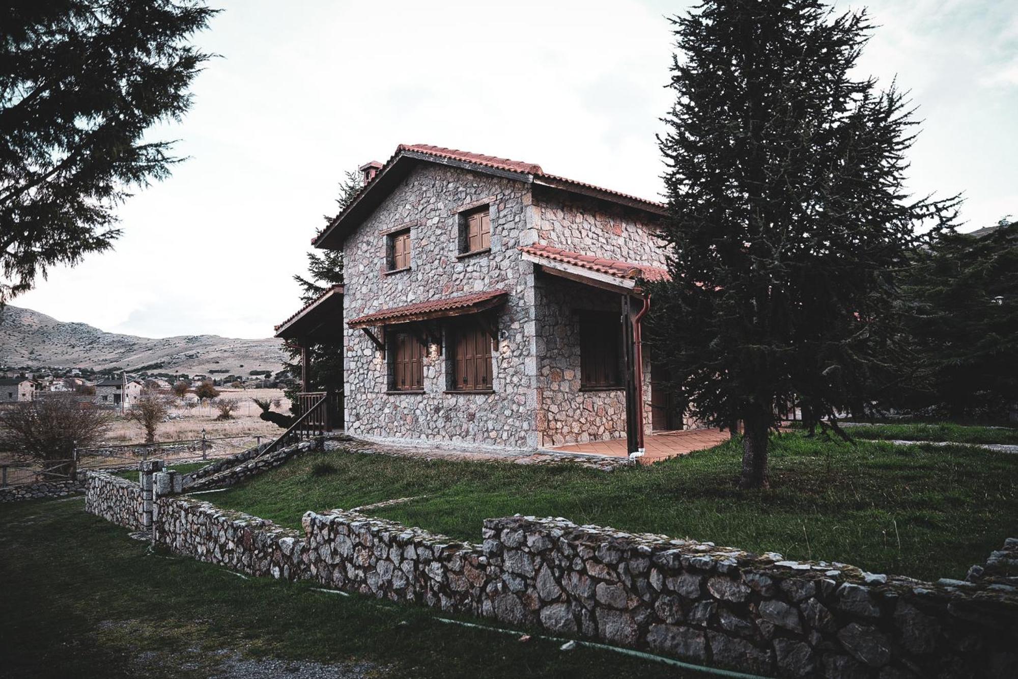 Mont Valley Boutique Chalets Arachova Bagian luar foto