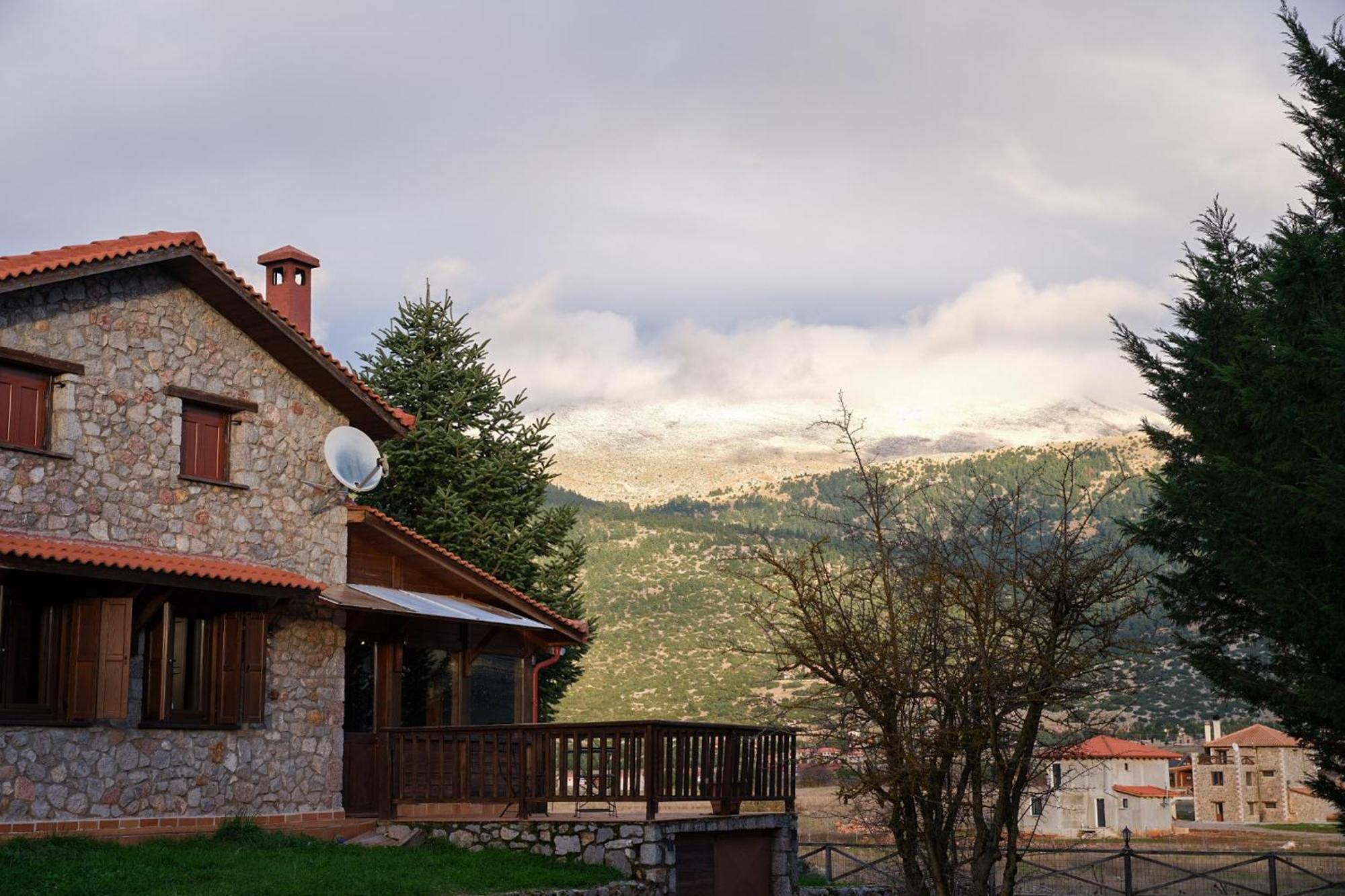Mont Valley Boutique Chalets Arachova Bagian luar foto