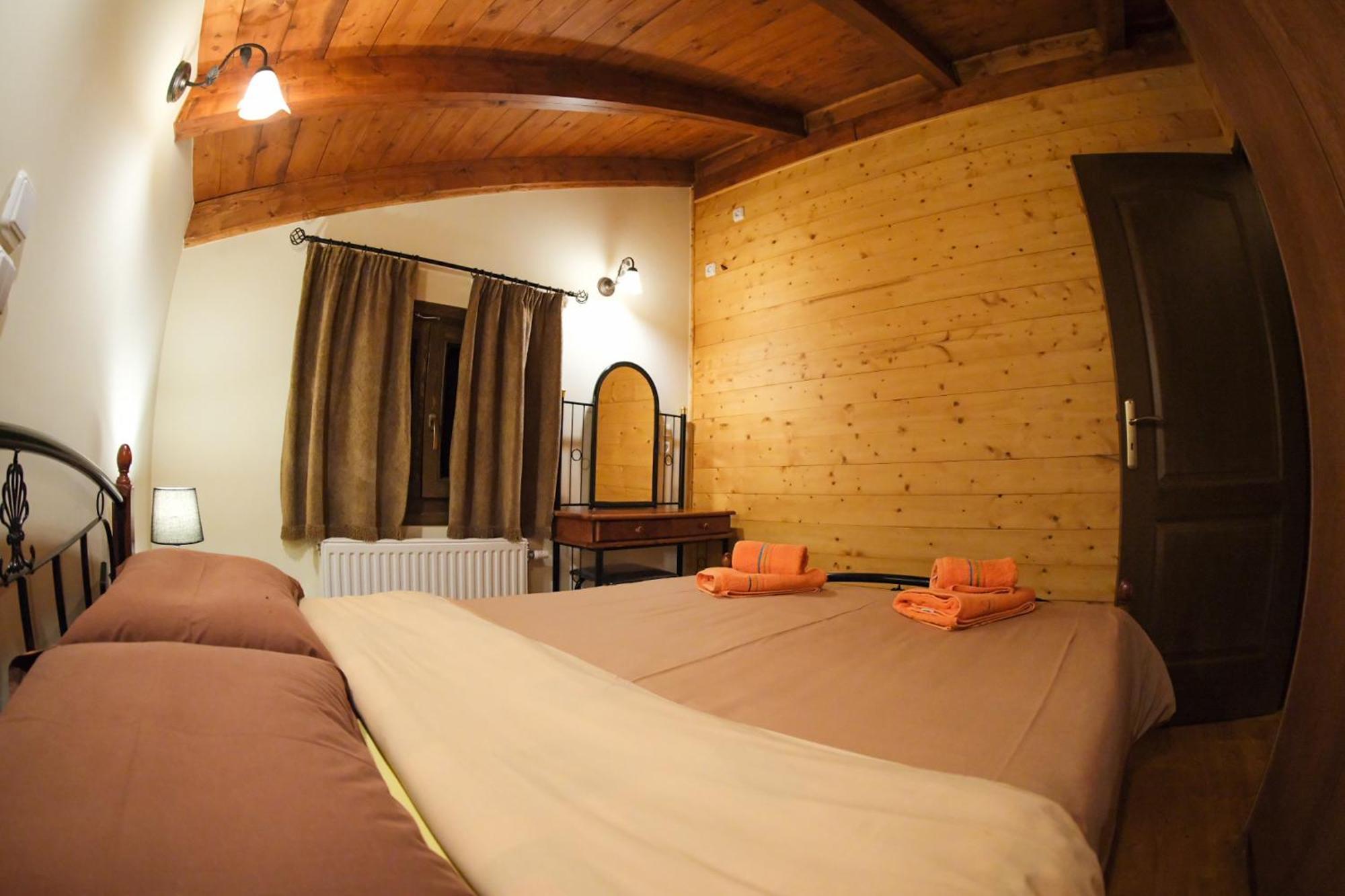 Mont Valley Boutique Chalets Arachova Bagian luar foto